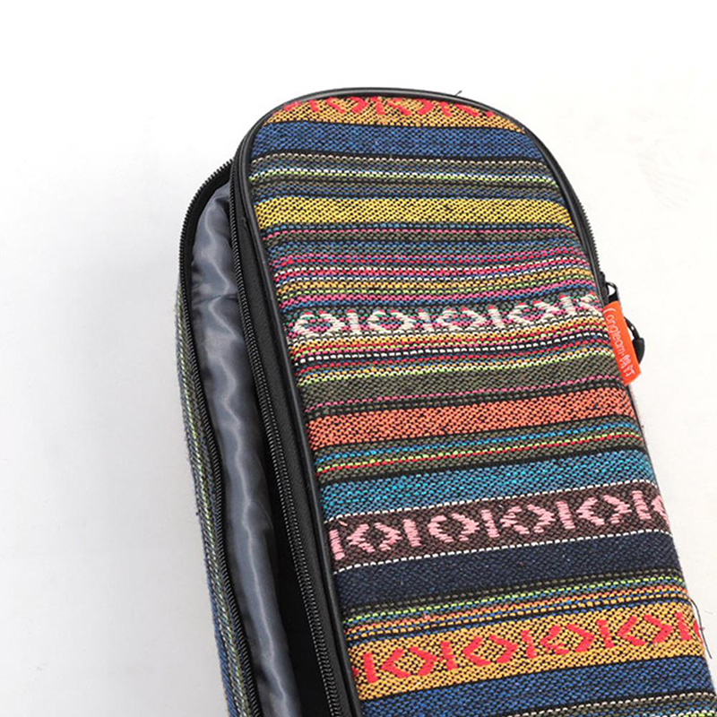 Parte superior de la funda de guitarra para guitarra acústica con aspecto vintage