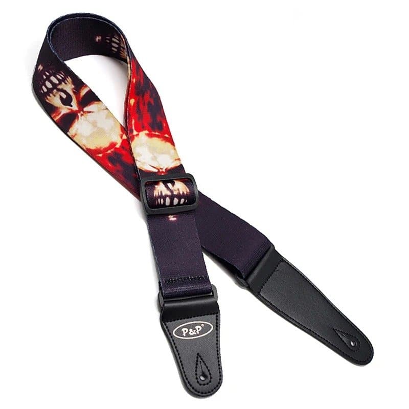 Correa de guitarra con estampado de calavera grande y llamas rojas