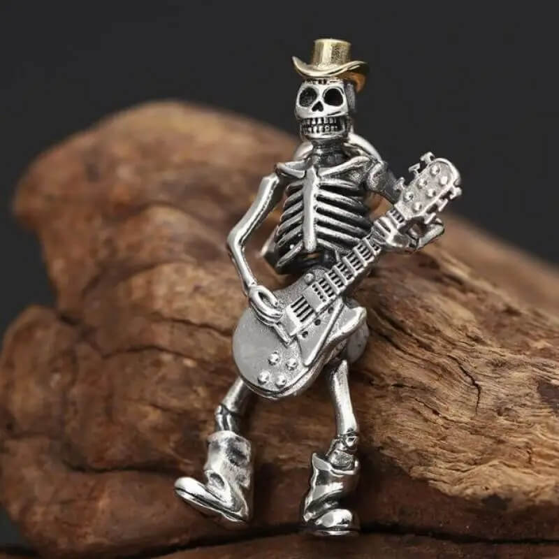 Magnífico Colgante de Guitarra Esqueleto de Metal Gótico