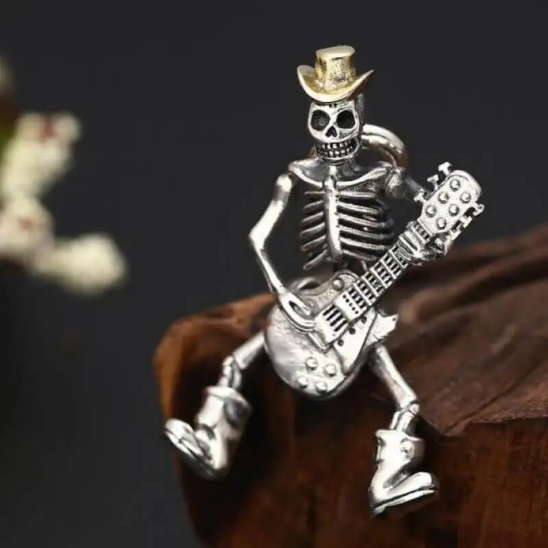 Colgante de Guitarra Esqueleto de Metal Gótico