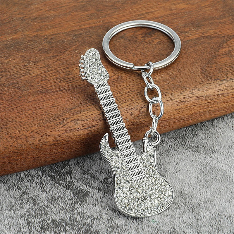 Llavero de guitarra eléctrica con strass, disponible en 6 colores - color blanco
