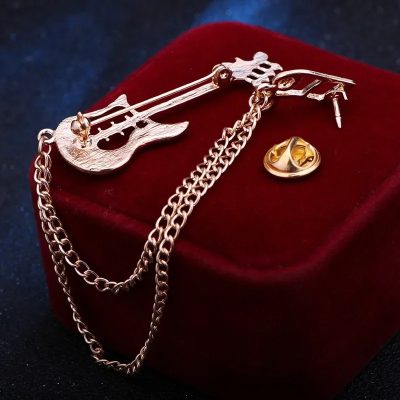 Detalles del Broche Esmaltado de Guitarra Eléctrica con Cadena