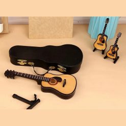 Detalles de guitarra acústica miniatura con estuche y soporte para guitarra - 3 tamaños - ¡5 colores!