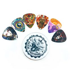 Lote de 12 púas de inspiración gótica oscura de 0.71mm entregadas con caja de metal