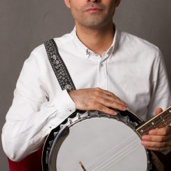Magnífica Correa de Banjo Bordada con Diseño Floral en Negro
