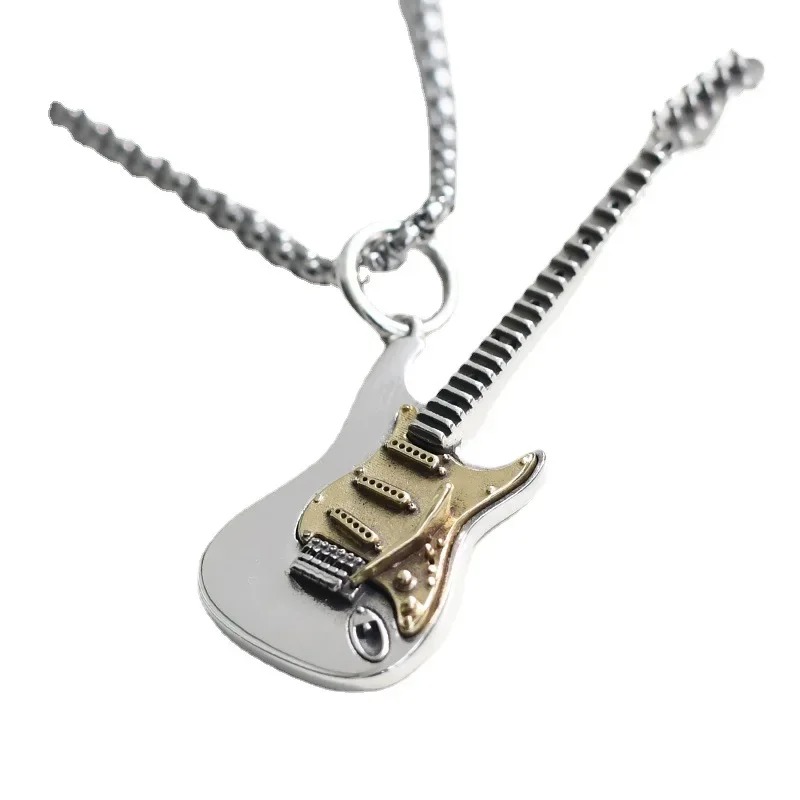 Colgante de Guitarra Eléctrica en Plata y Oro