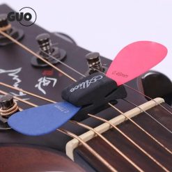 Soporte para Púas en la Cabeza de la Guitarra