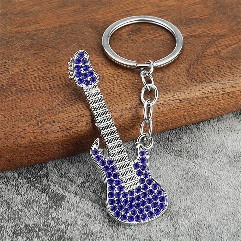 Llavero de guitarra eléctrica con strass en 6 colores a elegir - color violeta