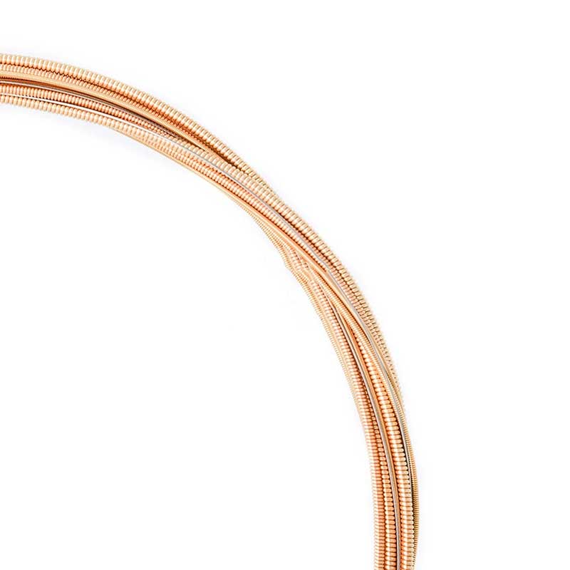 Vista detallada de Cuerdas para Guitarra Acústica - Cuerda para Práctica, Aleación de Cobre Plateado Color Bronce 8515, Sonido Claro y Definido