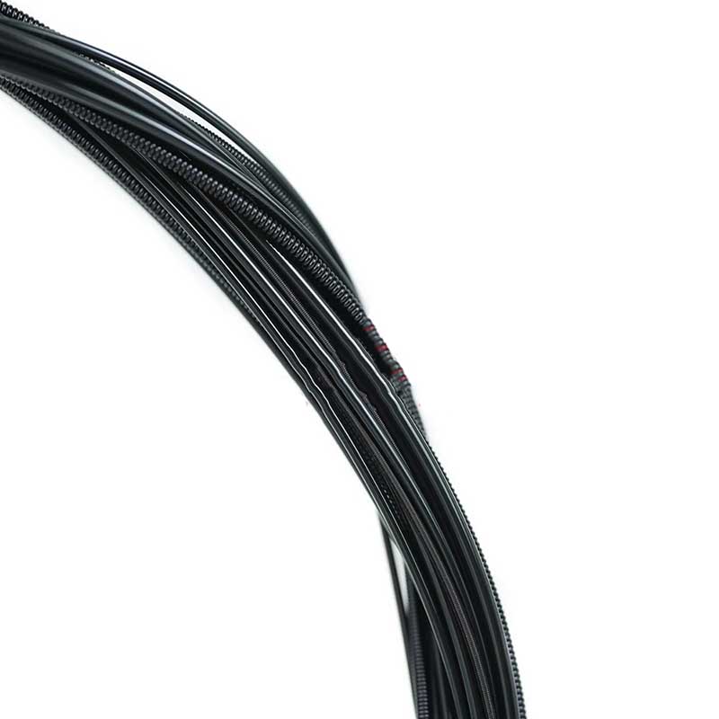 Vista general de Cuerdas de Guitarra Clásica Enrolladas G-3 para Armónicos Más Ricos, Juego Completo en Negro para un Estilo Especial (Con Complemento de Cuerda G-3 Lisa)