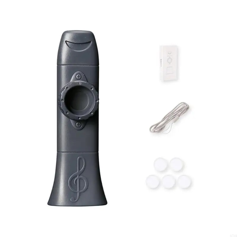 Músico de Kazoo Soplando de Manera Lúdica, Multicolor, Color Plata