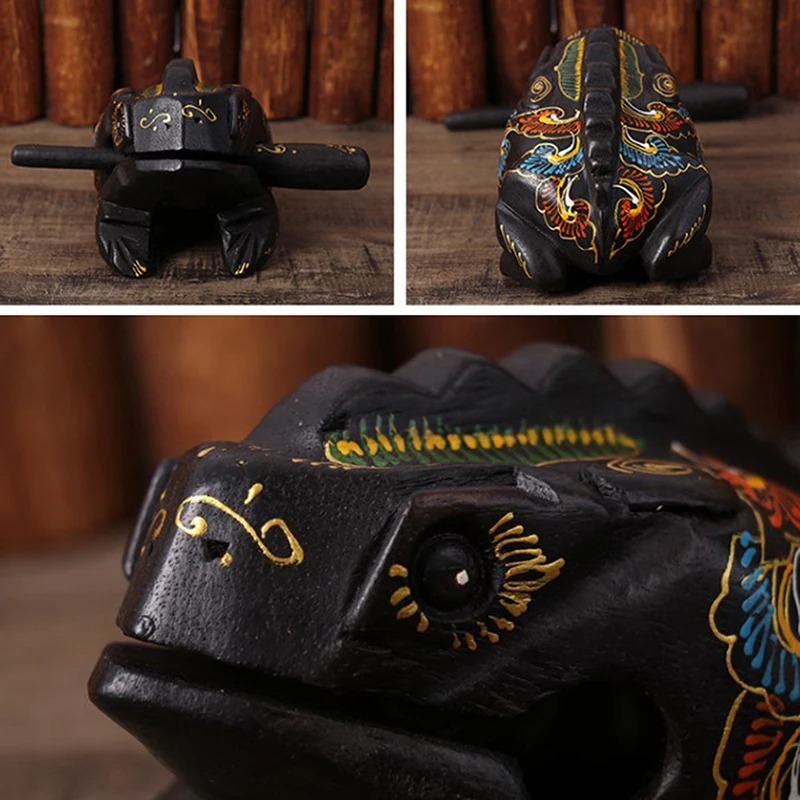 Detalles de una Rana Agachada de Madera, un Instrumento de Percusión Tradicional Tailandés