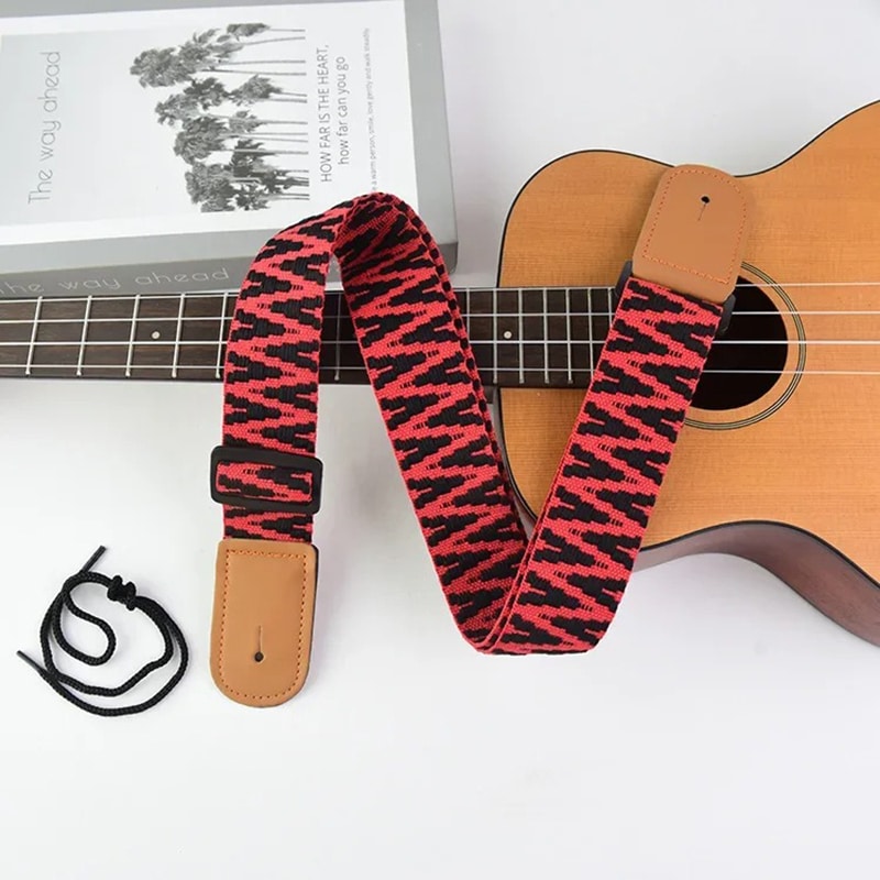 Correa de Ukulele con Diseño Gráfico en Rojo y Negro